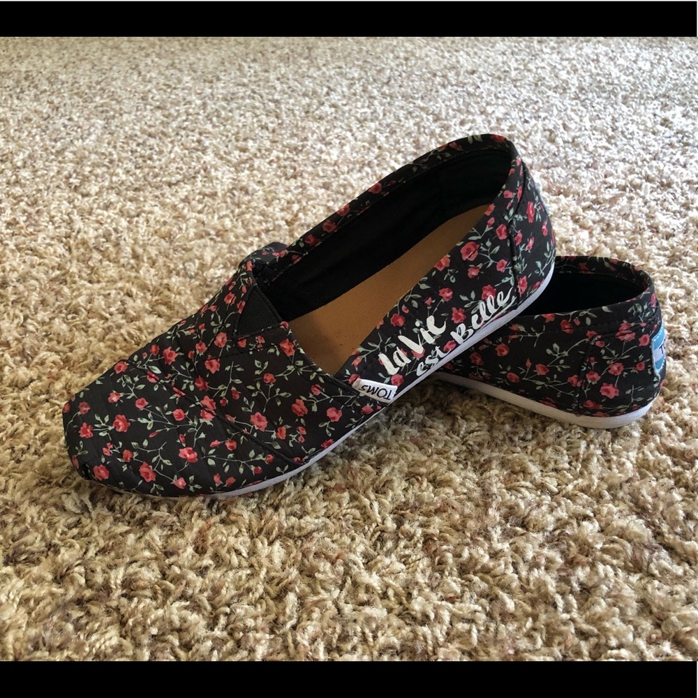 Rose Toms